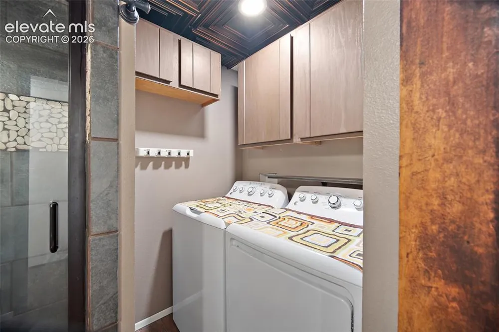 958 Midland Avenue Manitou Springs, CO 80829