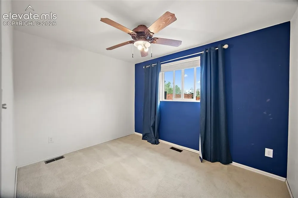 958 Midland Avenue Manitou Springs, CO 80829