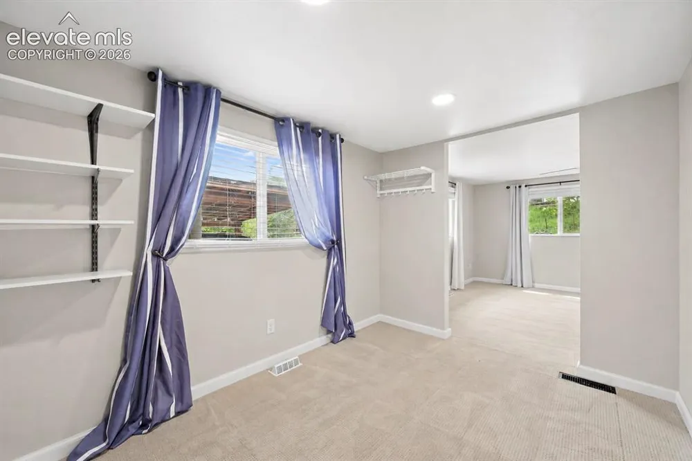 958 Midland Avenue Manitou Springs, CO 80829