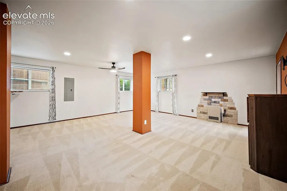 958 Midland Avenue Manitou Springs, CO 80829