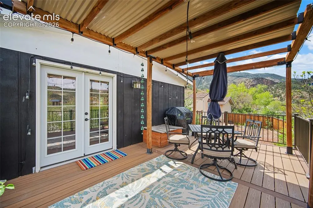 958 Midland Avenue Manitou Springs, CO 80829