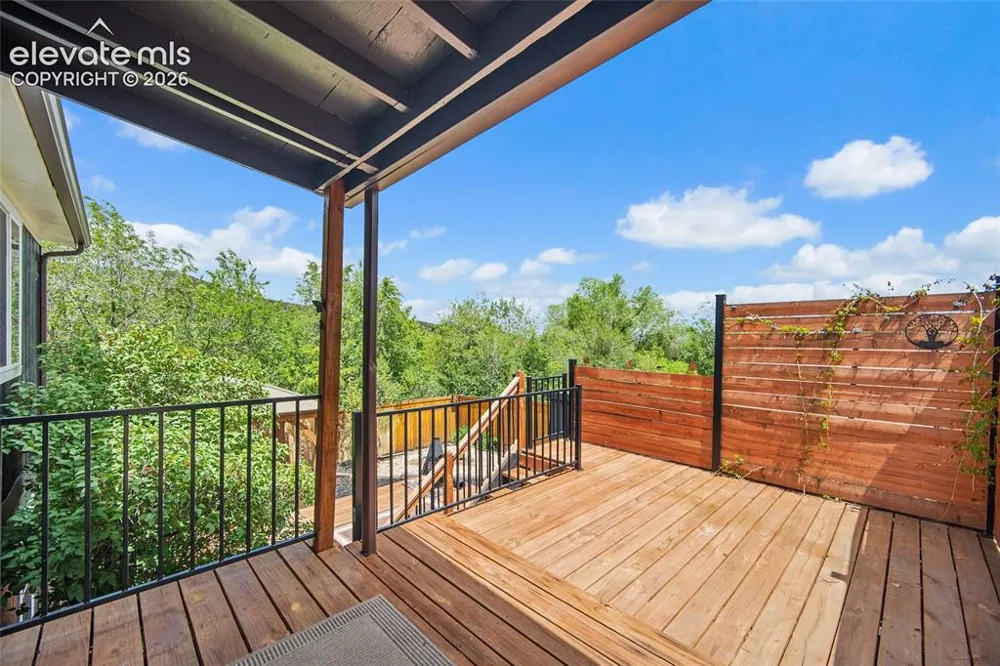 958 Midland Avenue Manitou Springs, CO 80829