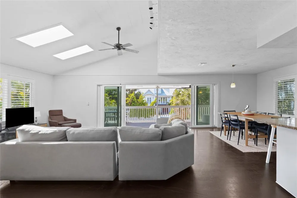 315 SPRING AVENUE Anna Maria, FL 34216