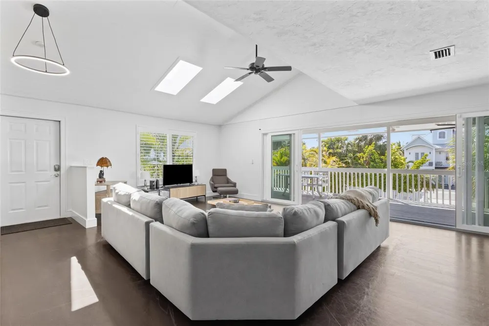 315 SPRING AVENUE Anna Maria, FL 34216