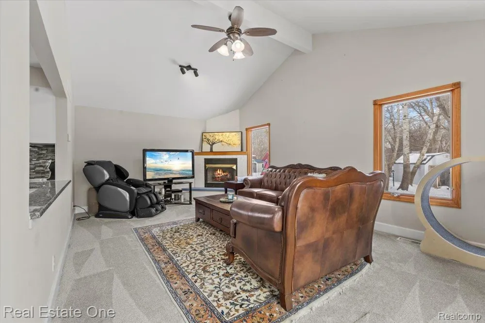 2931 Wisconsin Road Troy City, MI 48083