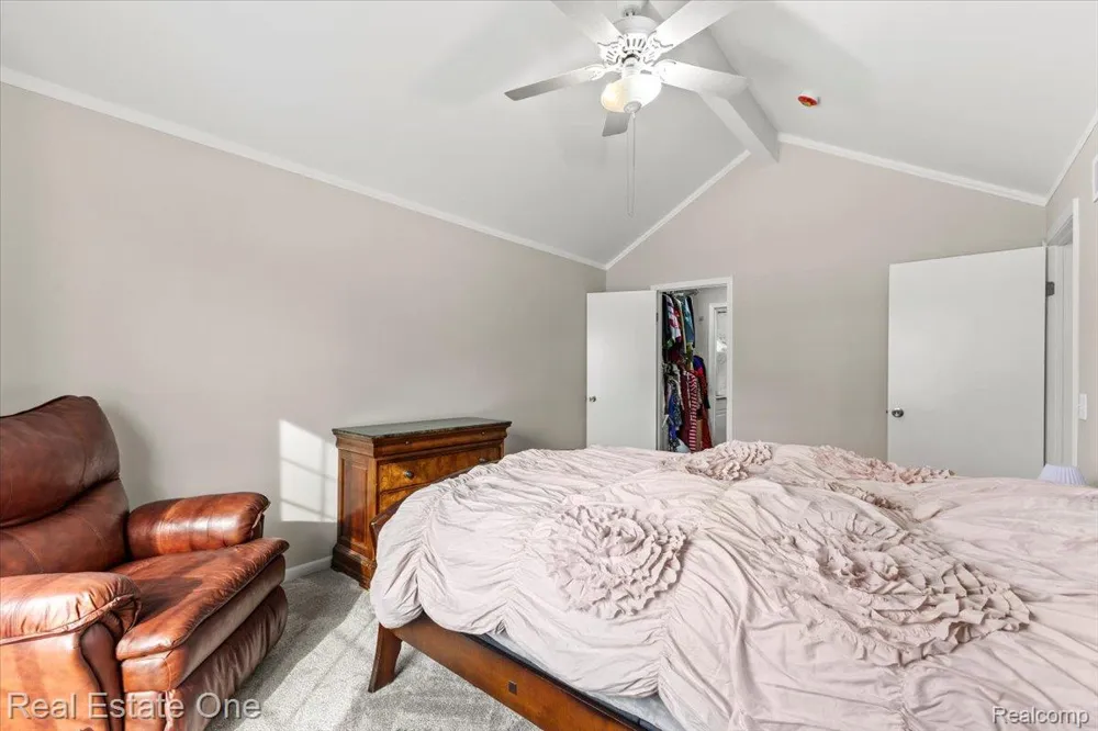 2931 Wisconsin Road Troy City, MI 48083