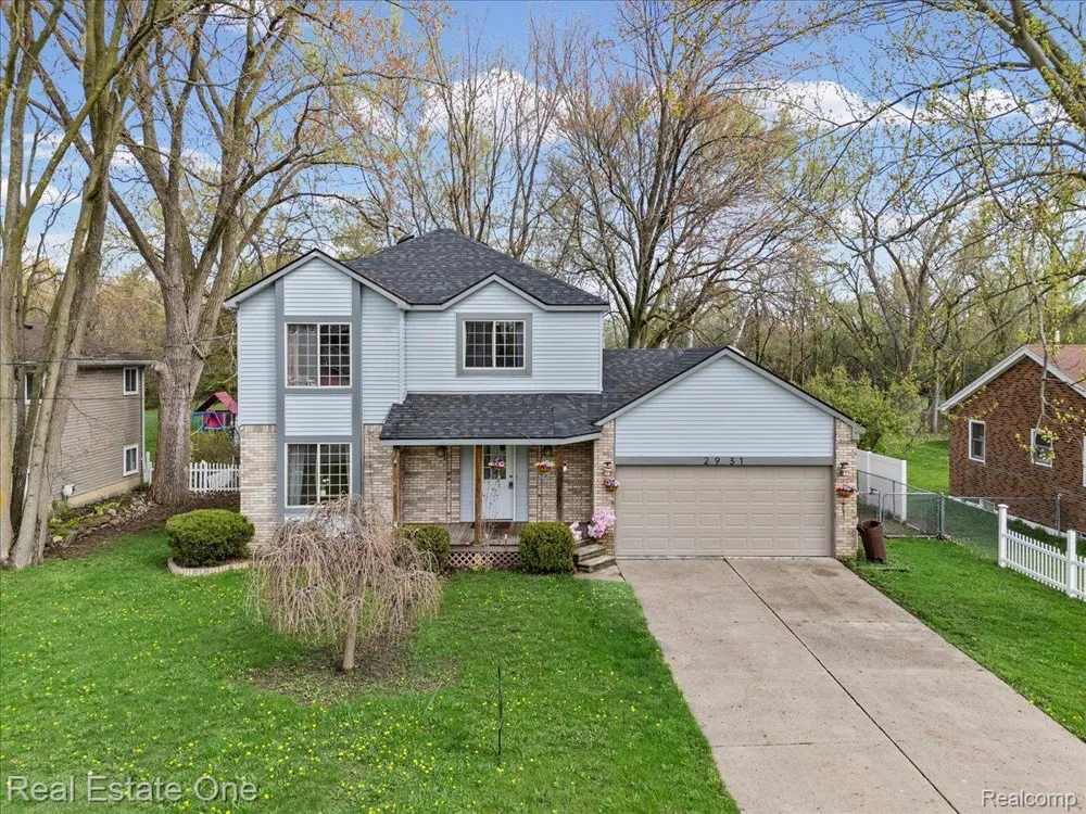2931 Wisconsin Road Troy City, MI 48083