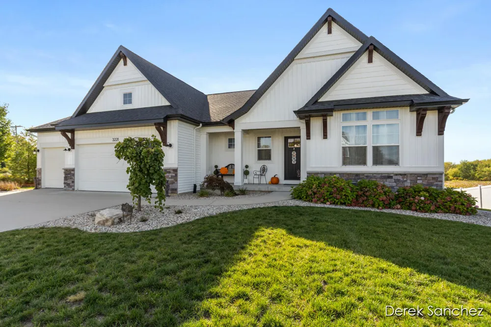 3221 Rocaway Drive Jamestown Charter Township, MI 49426