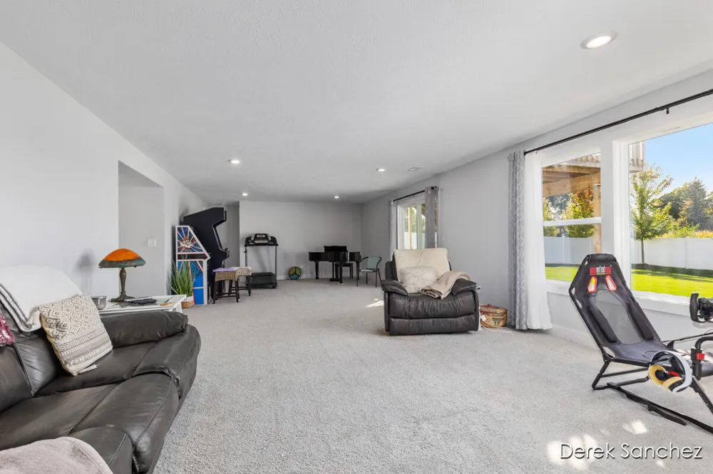 3221 Rocaway Drive Jamestown Charter Township, MI 49426