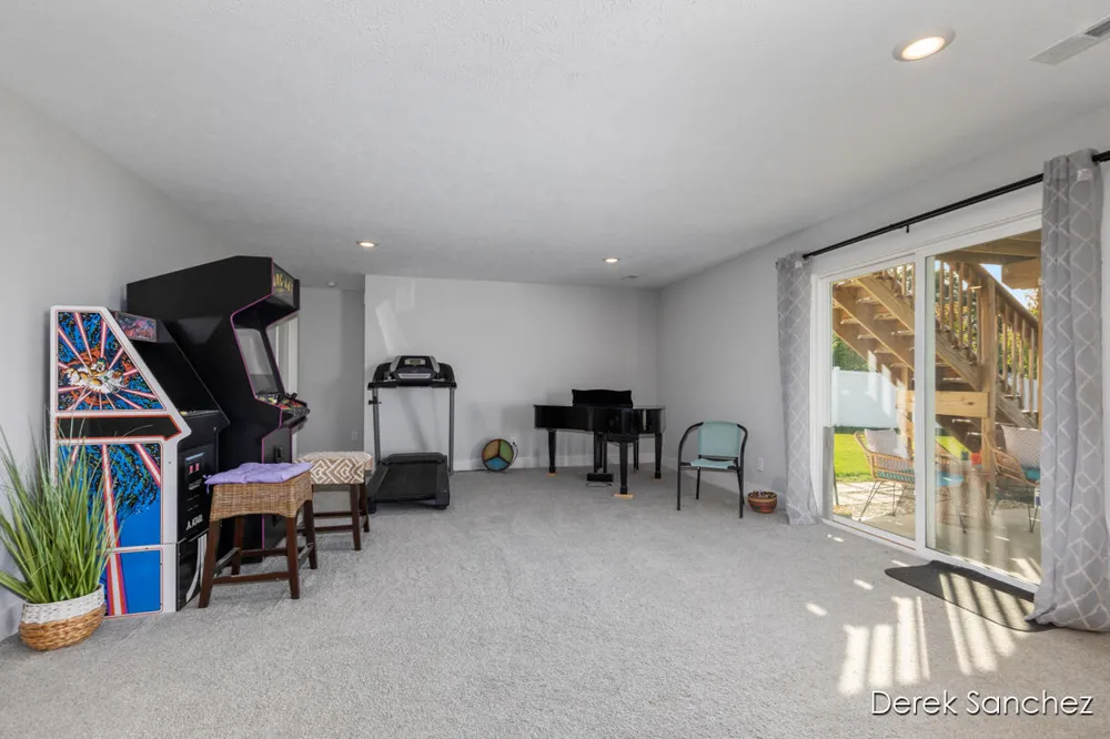 3221 Rocaway Drive Jamestown Charter Township, MI 49426