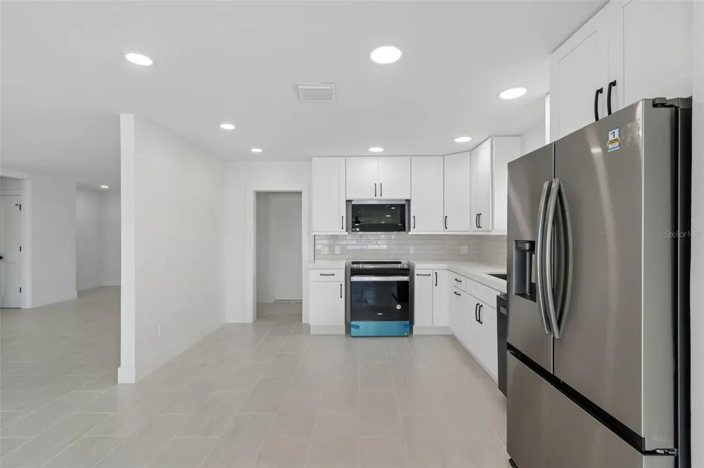 10238 TARPON DRIVE Treasure Island, FL 33706