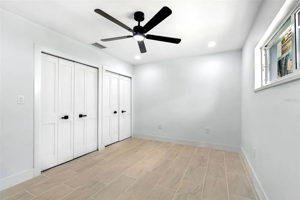 10238 TARPON DRIVE Treasure Island, FL 33706