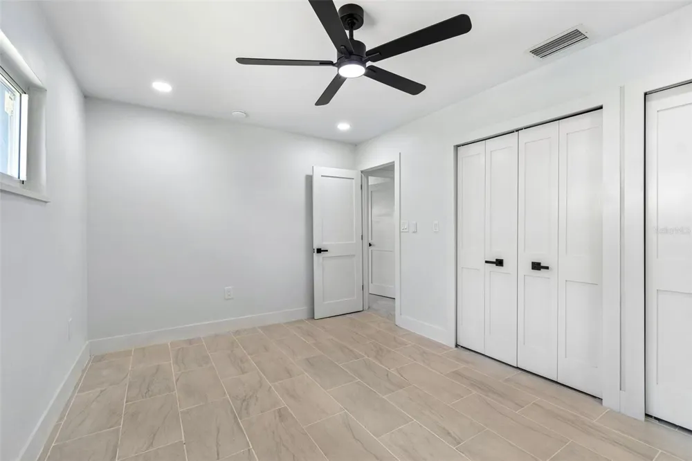 10238 TARPON DRIVE Treasure Island, FL 33706