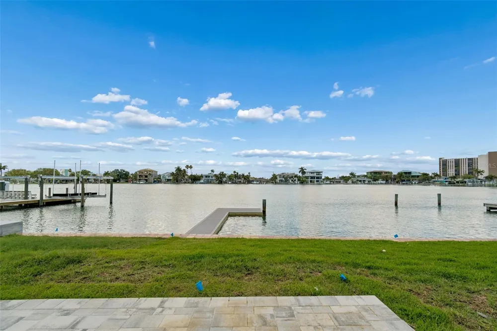 10238 TARPON DRIVE Treasure Island, FL 33706