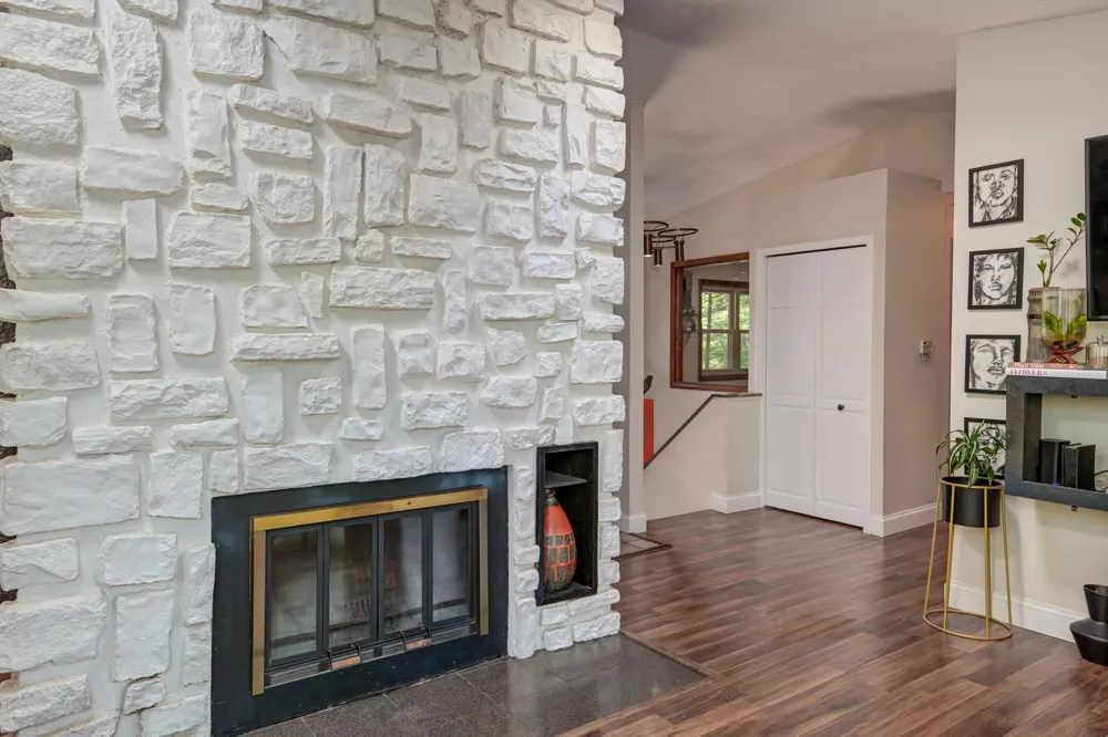 4418 Hampshire Drive Acme Township, MI 49690