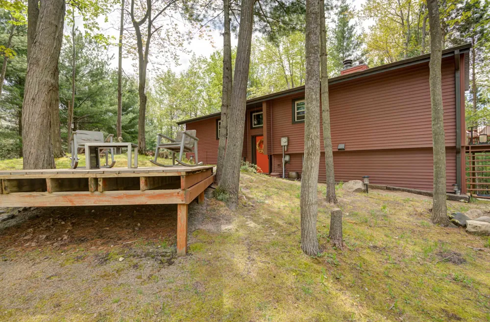 4418 Hampshire Drive Acme Township, MI 49690