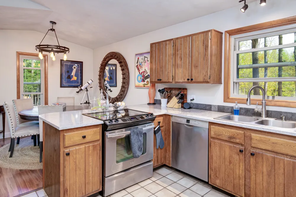 4418 Hampshire Drive Acme Township, MI 49690