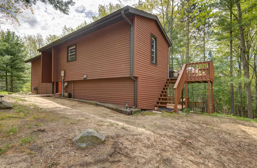 4418 Hampshire Drive Acme Township, MI 49690