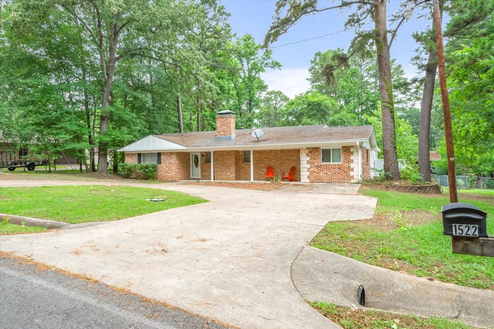 1522 Tanglewood Drive E Hideaway, TX 75771