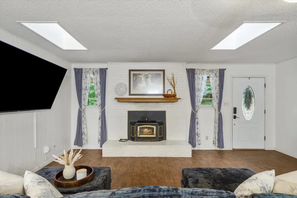 1522 Tanglewood Drive E Hideaway, TX 75771