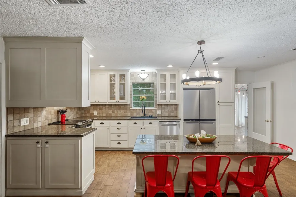 1522 Tanglewood Drive E Hideaway, TX 75771