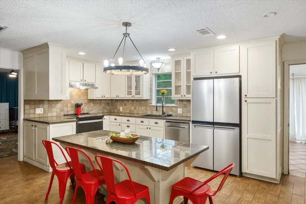 1522 Tanglewood Drive E Hideaway, TX 75771