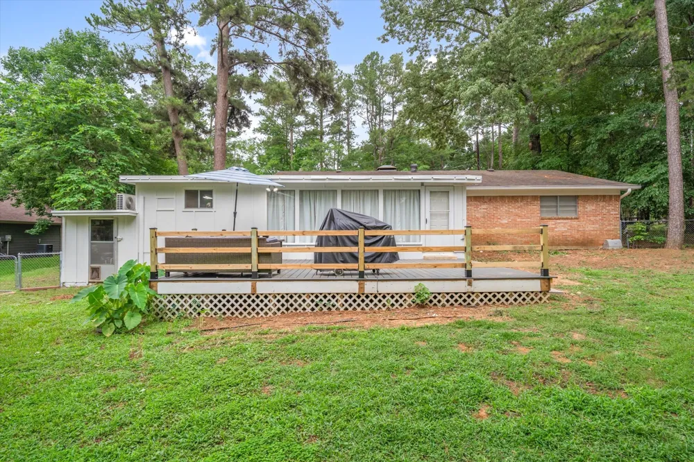 1522 Tanglewood Drive E Hideaway, TX 75771