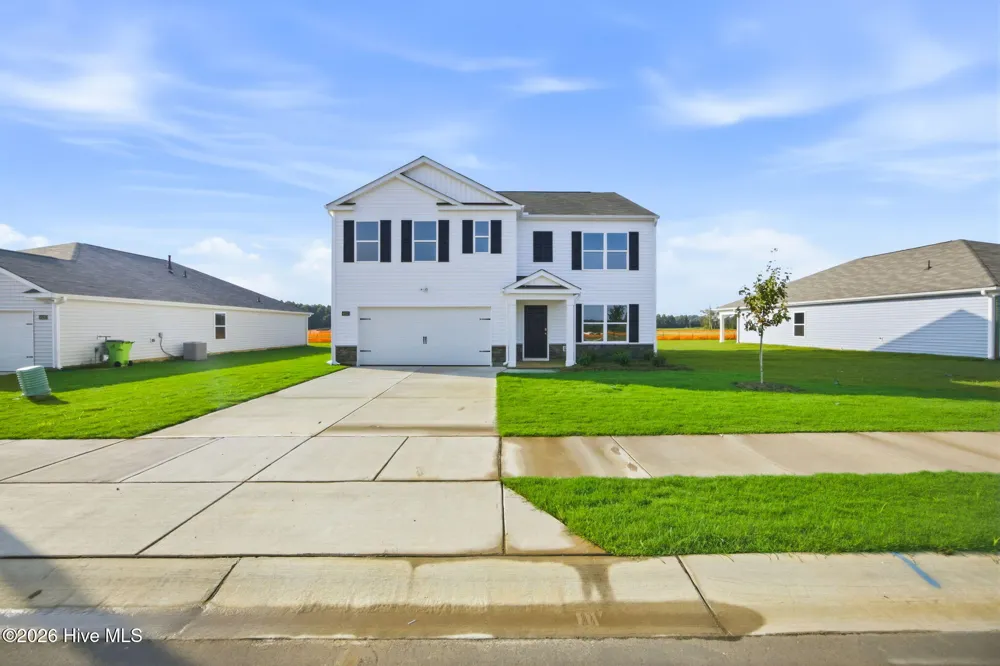 4822 Martha Wynd Way Farmville, NC 27828