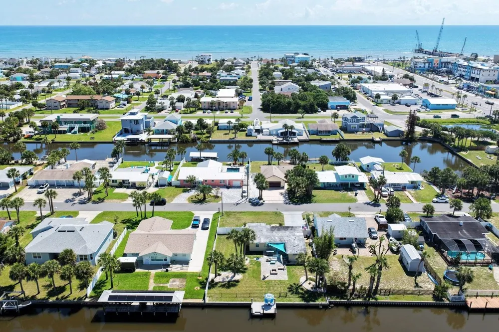 119 PALMETTO AVENUE Flagler Beach, FL 32136