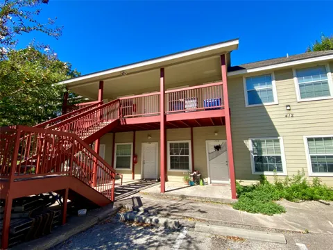 412 Burleson Street #121