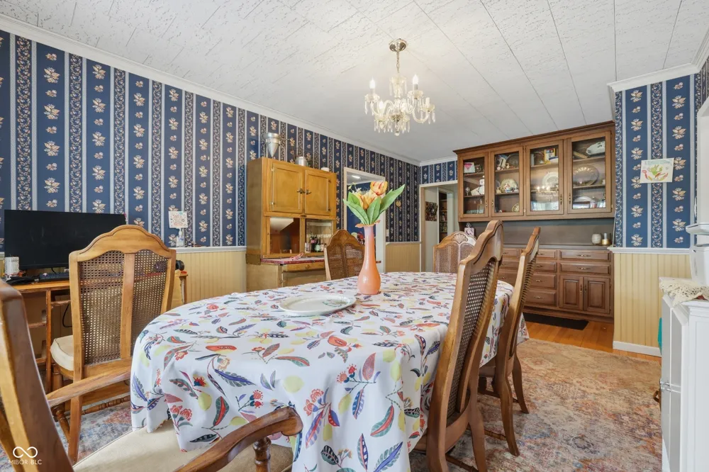 149 W North Street Russiaville, IN 46979