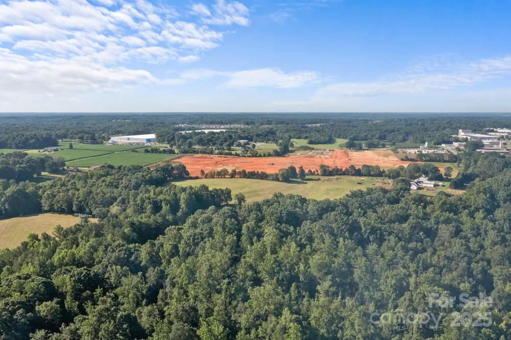 134 Iredell Avenue Troutman, NC 28166