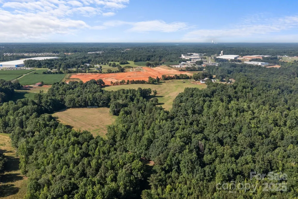 134 Iredell Avenue Troutman, NC 28166