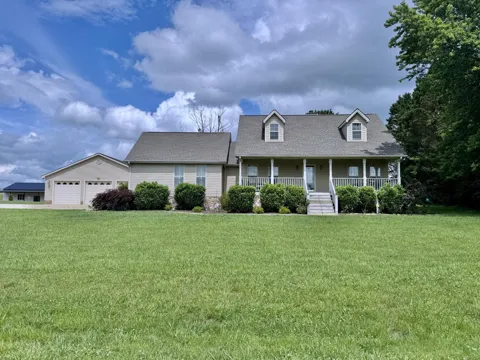 799 Riverbend Drive