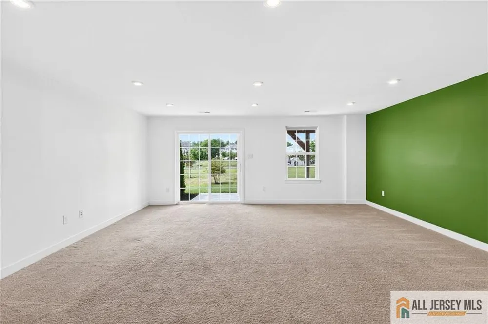 117 Nathan Drive Cinnaminson, NJ 08077
