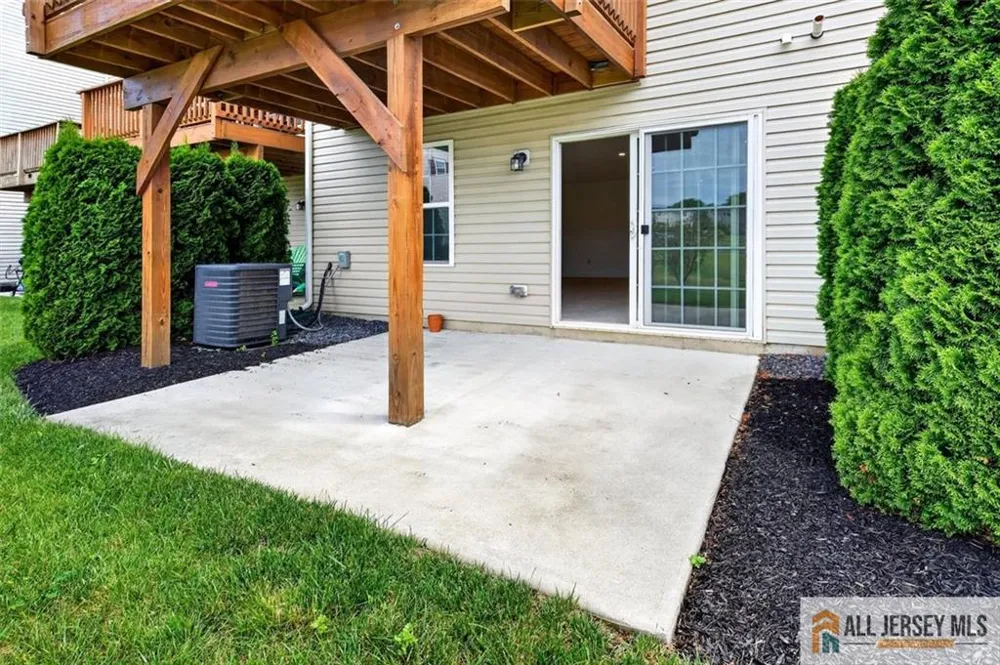 117 Nathan Drive Cinnaminson, NJ 08077