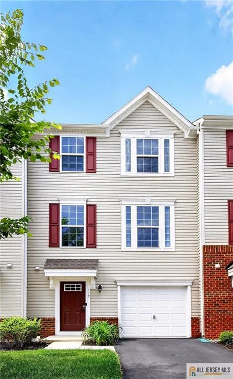 117 Nathan Drive Cinnaminson, NJ 08077