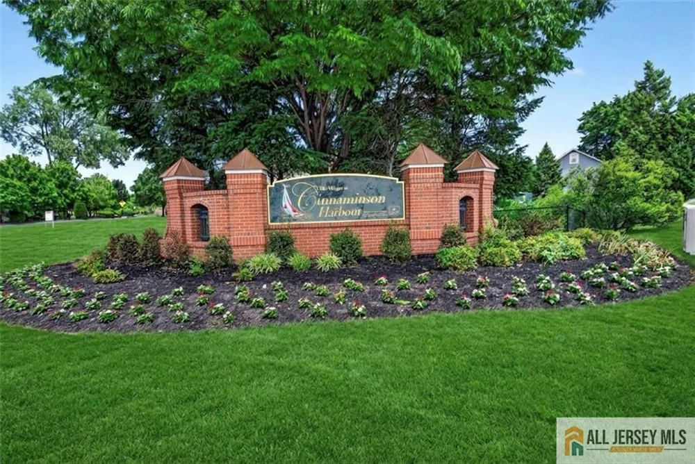 117 Nathan Drive Cinnaminson, NJ 08077