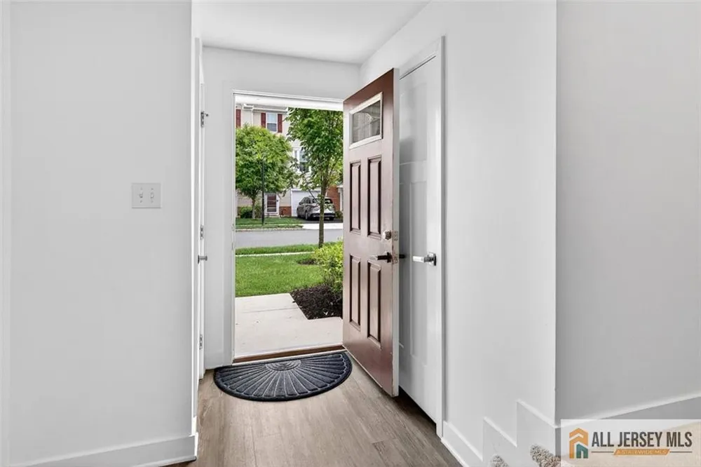 117 Nathan Drive Cinnaminson, NJ 08077