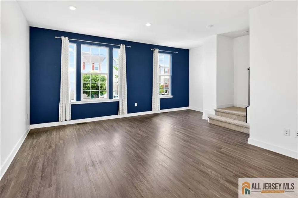117 Nathan Drive Cinnaminson, NJ 08077