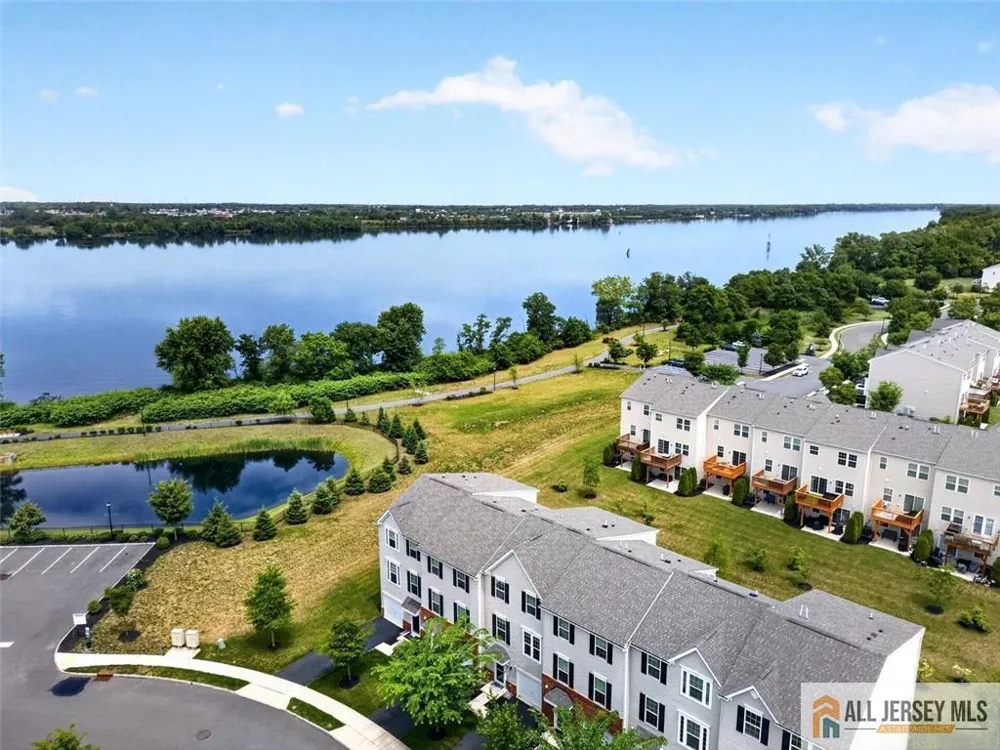 117 Nathan Drive Cinnaminson, NJ 08077
