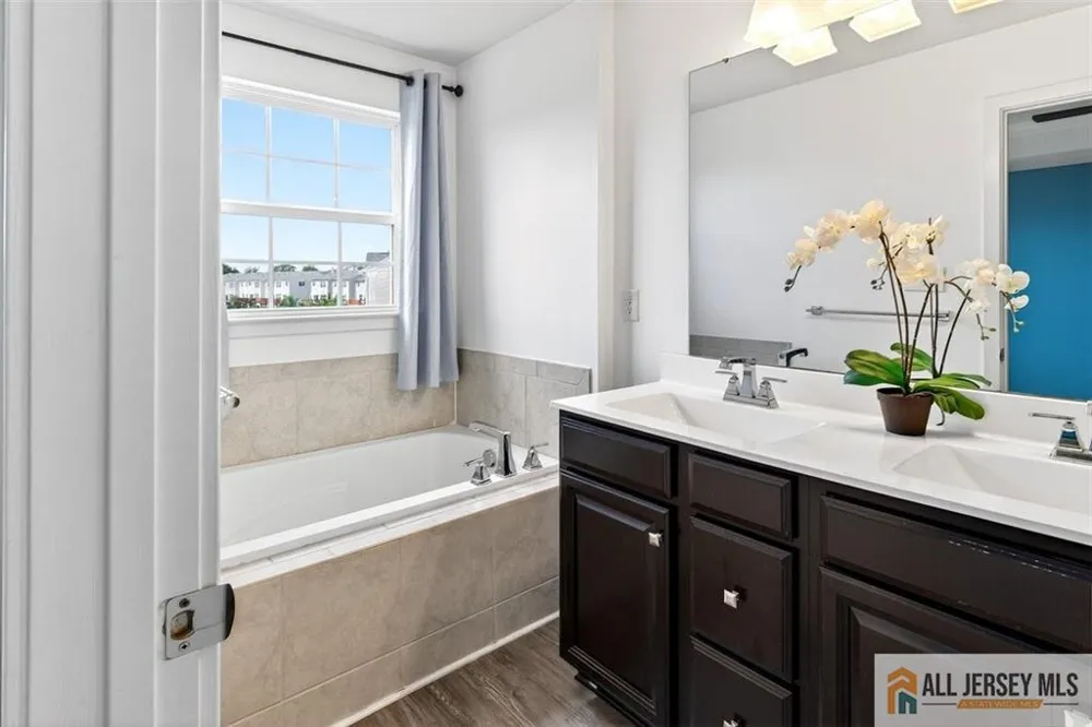 117 Nathan Drive Cinnaminson, NJ 08077