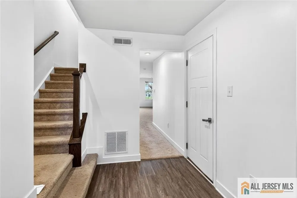 117 Nathan Drive Cinnaminson, NJ 08077