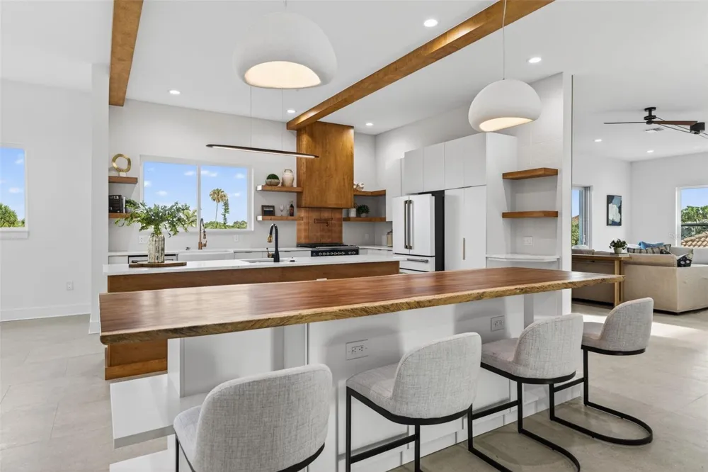 3221 GULF BOULEVARD Belleair Beach, FL 33786