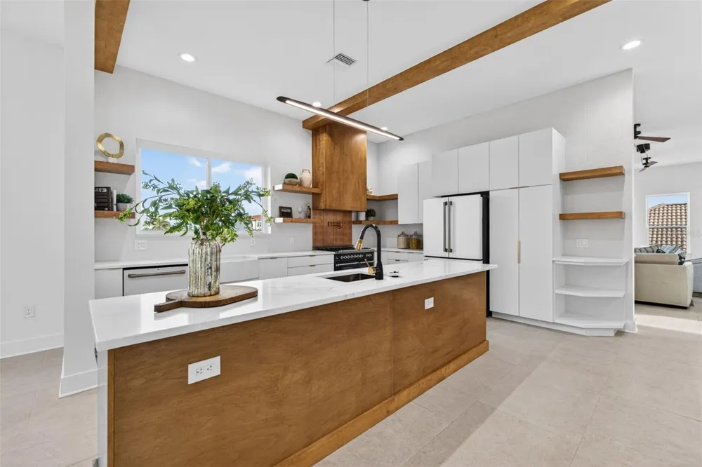 3221 GULF BOULEVARD Belleair Beach, FL 33786