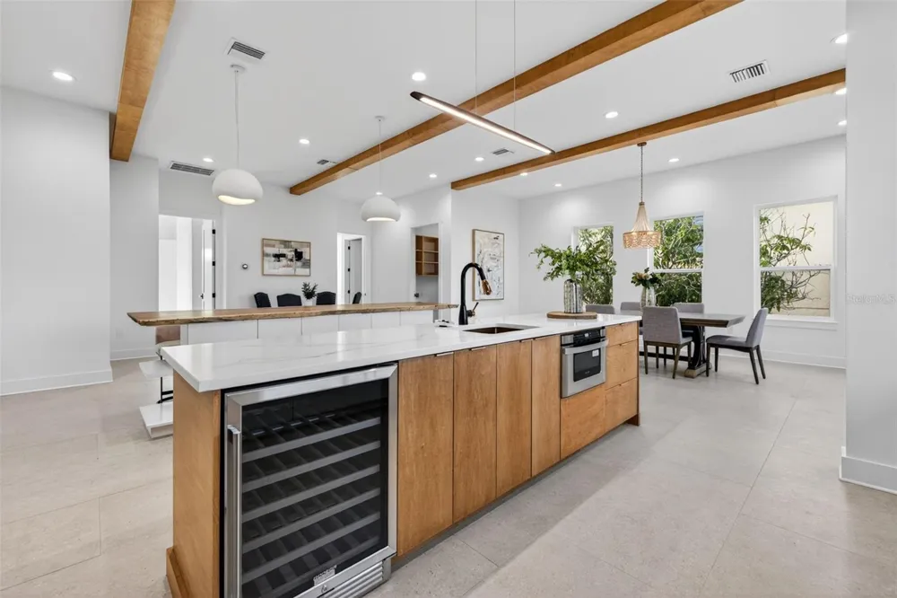 3221 GULF BOULEVARD Belleair Beach, FL 33786