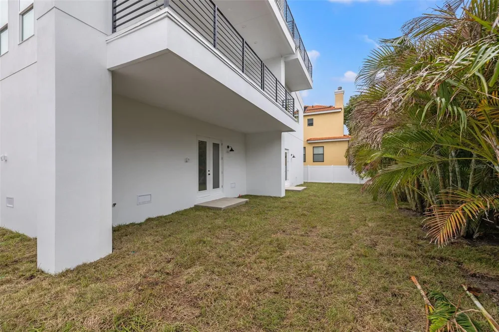 3221 GULF BOULEVARD Belleair Beach, FL 33786