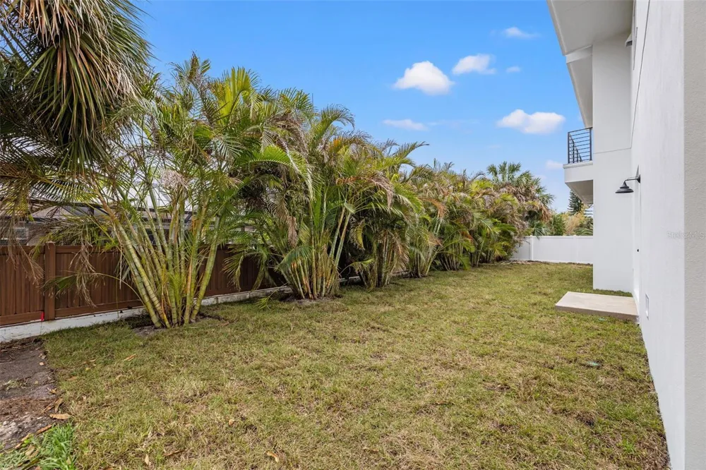 3221 GULF BOULEVARD Belleair Beach, FL 33786