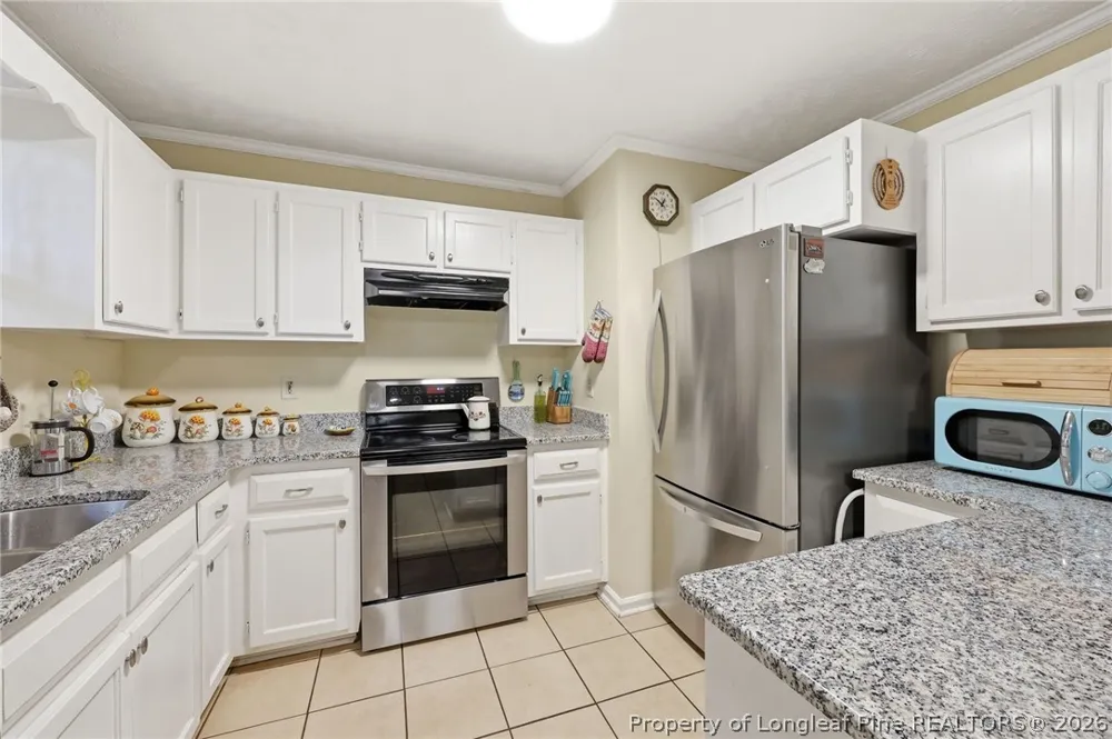 5499 Landview Place Hope Mills, NC 28348