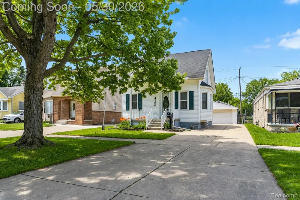 4156 Burns Avenue Lincoln Park City, MI 48146